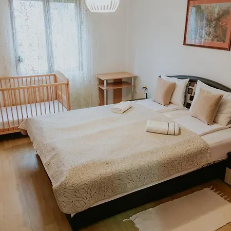 Hotel apartamentowy Dinka