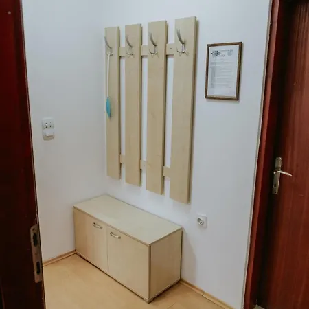 Hotel apartamentowy Dinka