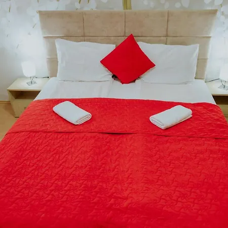 Hotel apartamentowy Dinka